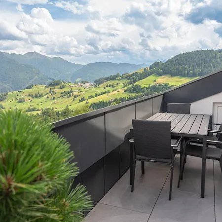 Fernblick בית הארחה