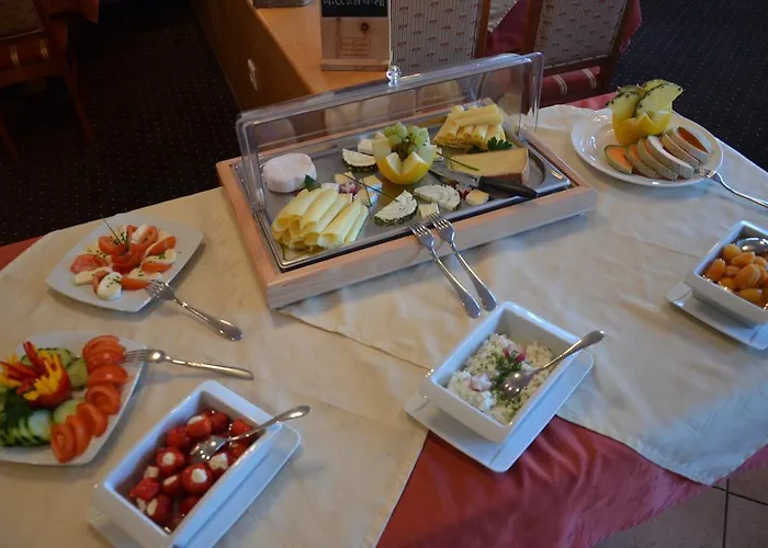 招待所 Fernblick 3*